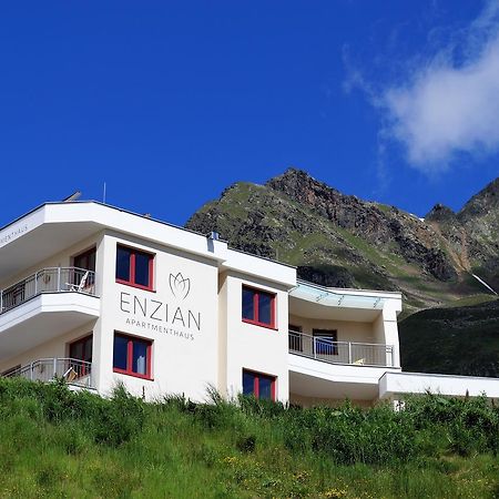 Apartmenthaus Enzian Hochsoelden Exteriér fotografie